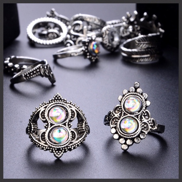 16 Pcs Boho Black & Silver Crystal Gem Ring Set - Picture 3 of 14